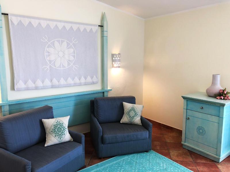 Family Room with Sea View image 4