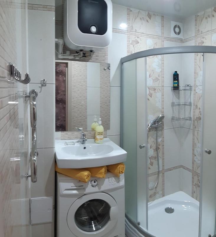 One-Bedroom Apartment image 1