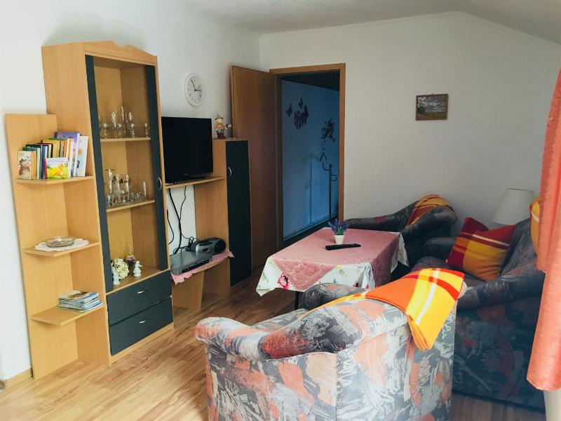 One-Bedroom House image 1