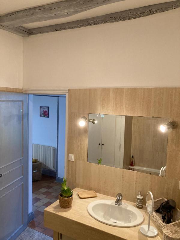 Family Room with Garden View image 3