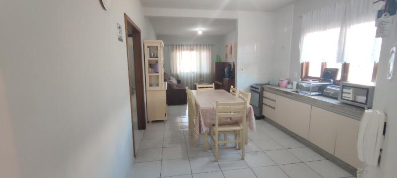 BRUNO KLEMTZ RUA 274 CaSA COM PISCINA PRIVATIVA - image 27