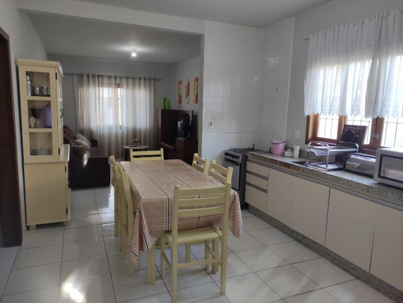 BRUNO KLEMTZ RUA 274 CaSA COM PISCINA PRIVATIVA - image 31
