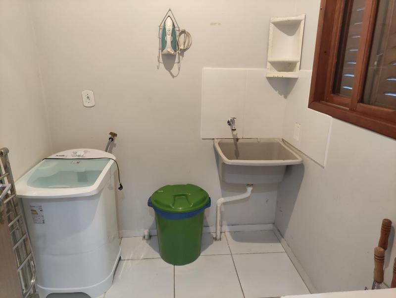 BRUNO KLEMTZ RUA 274 CaSA COM PISCINA PRIVATIVA - image 11