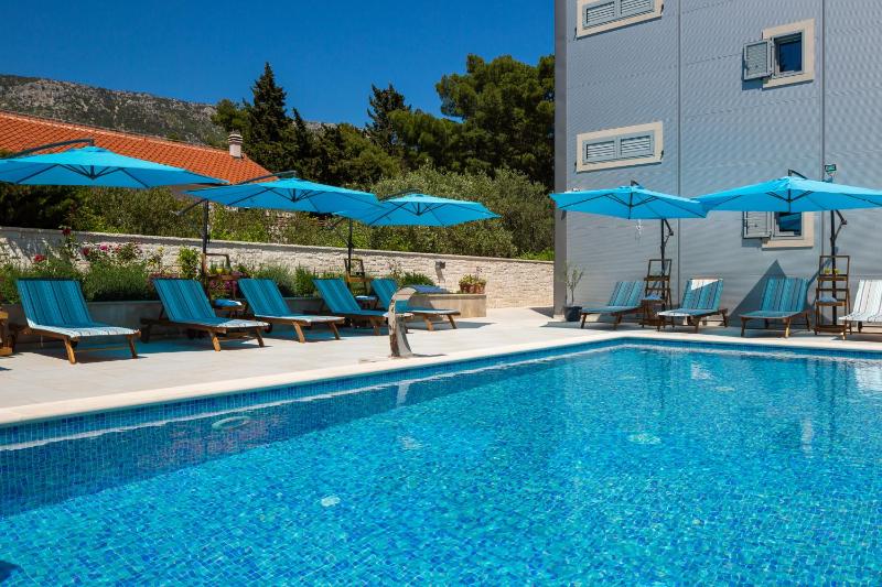 VILLA AQUA - Adults Only - image 2