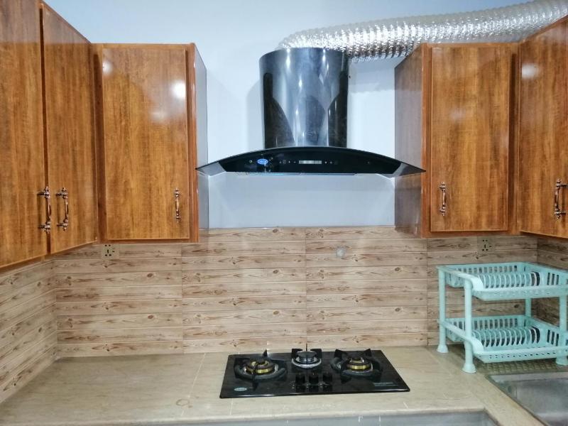 Two-Bedroom Townhouse image 3