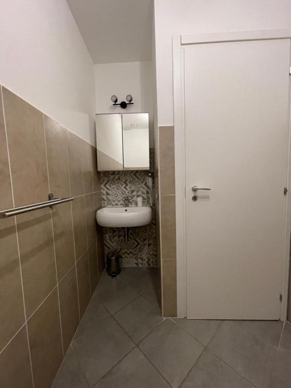 King Room with Balcony image 2