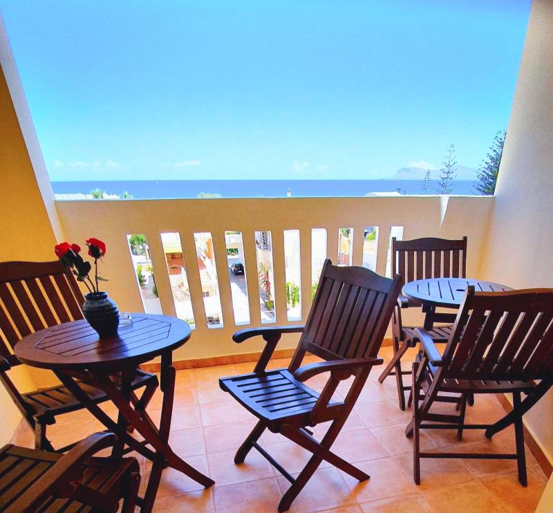 Superior Apartment image 2