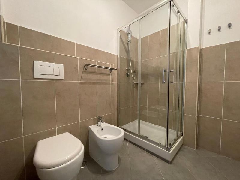 King Room with Balcony image 3