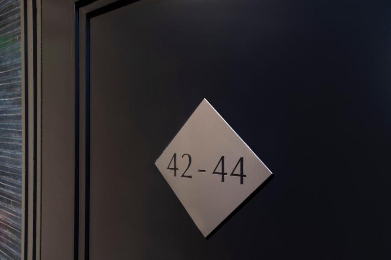 Family Suite with two connecting rooms image 4