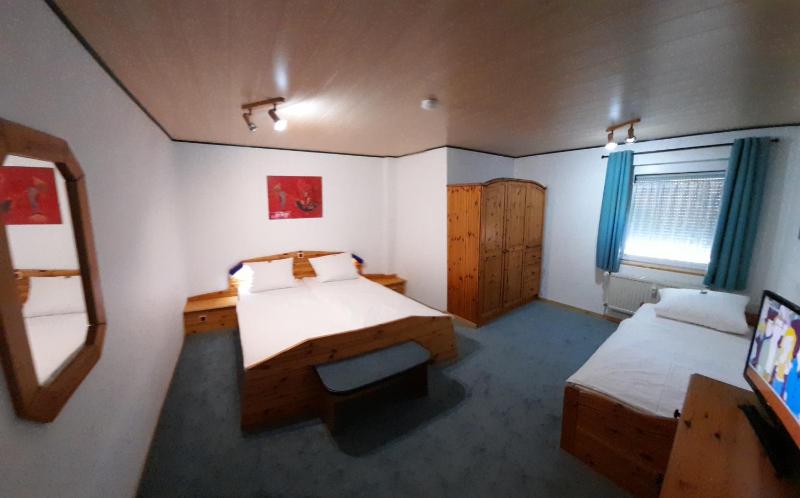 Smile Hotel - image 26