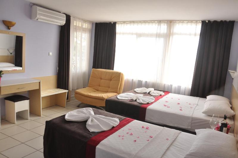 Resitalya Hotel - image 22