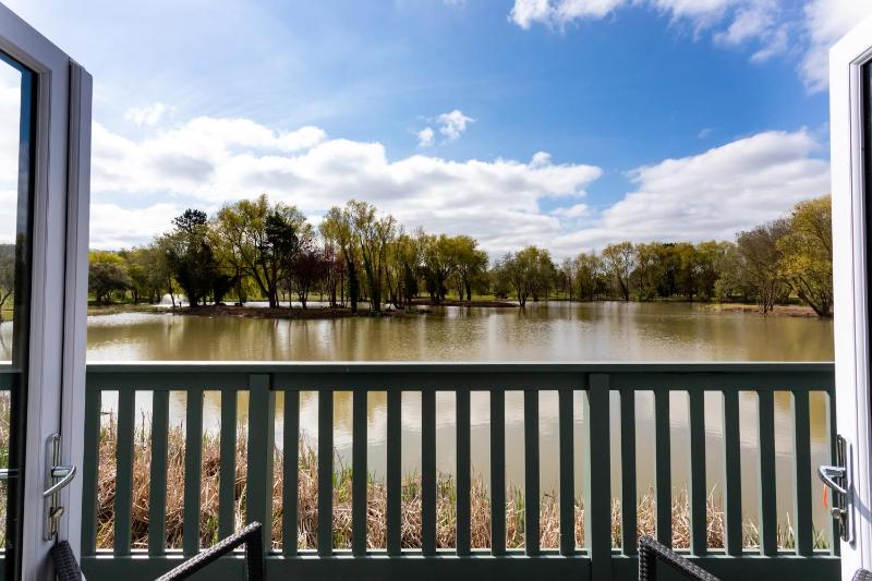 Family Room with Lake View image 3