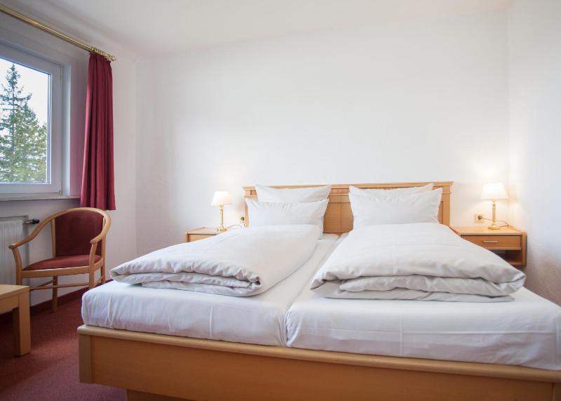 Double Room image 1