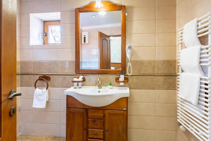 Superior Double or Twin Room image 3