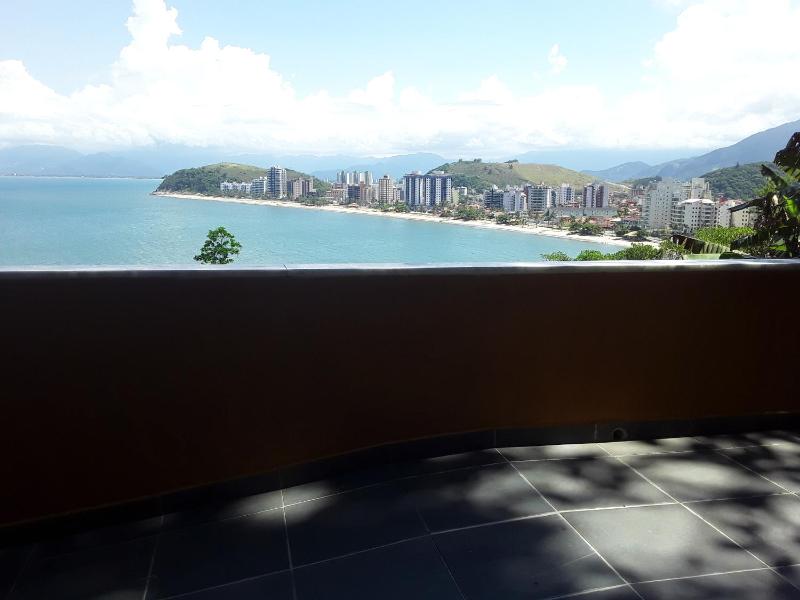 Honey Moon - Vista do mar na cama. - image 13