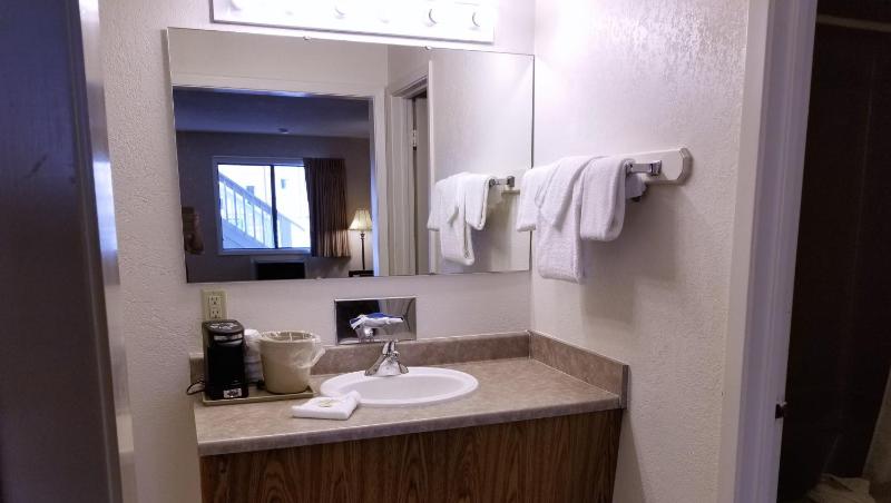 King Room image 4