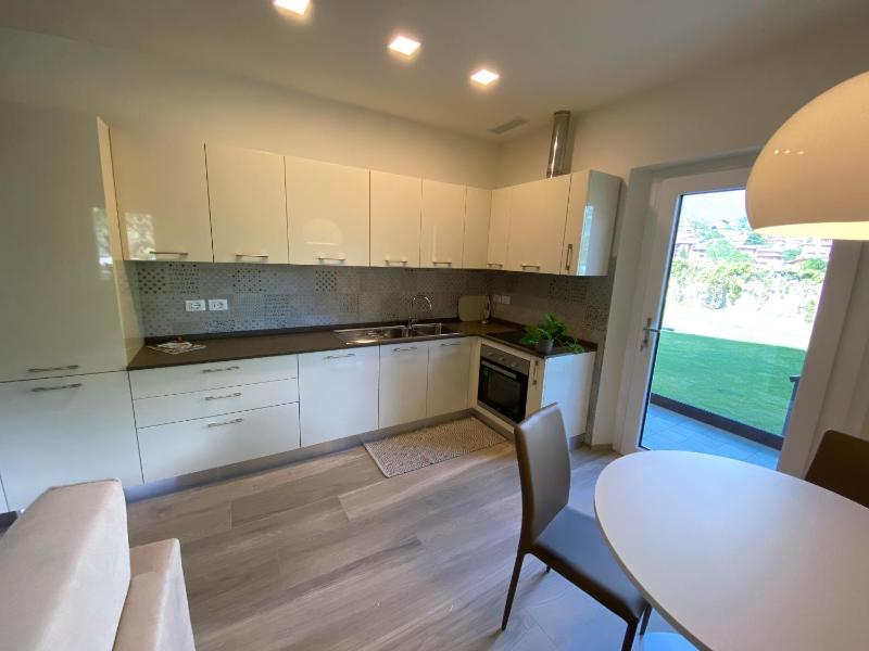 Emilius Suite - image 12
