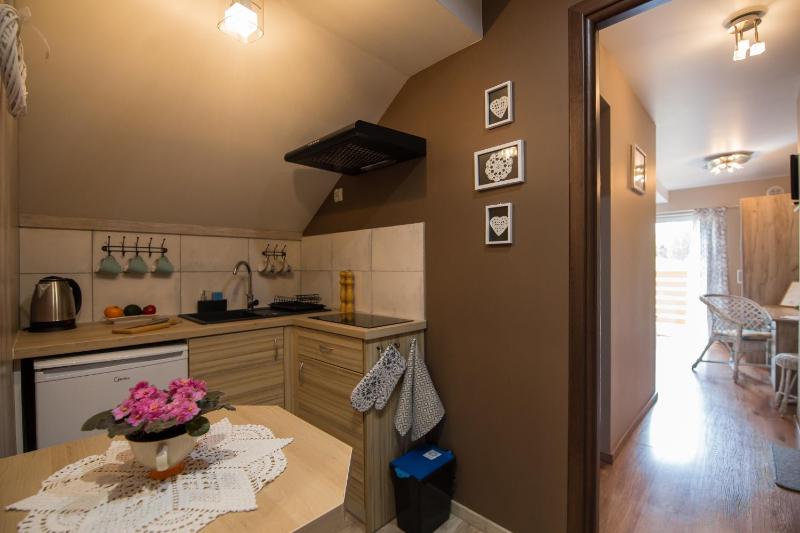 Double Room with Balcony image 3