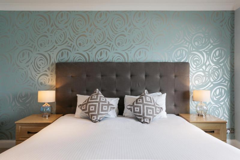Greenbank Hotel - image 26