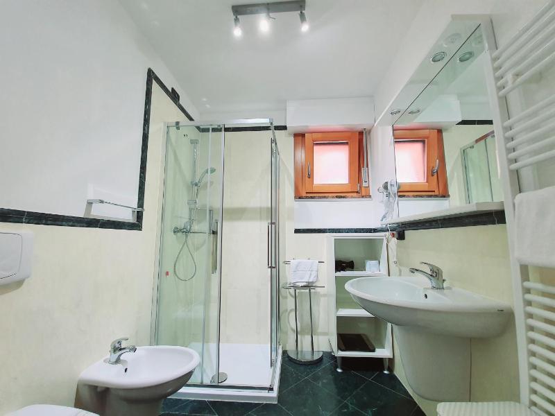 Aparthotel Capitol - image 23