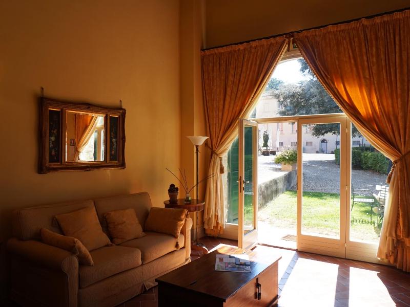 Superior Apartment image 4