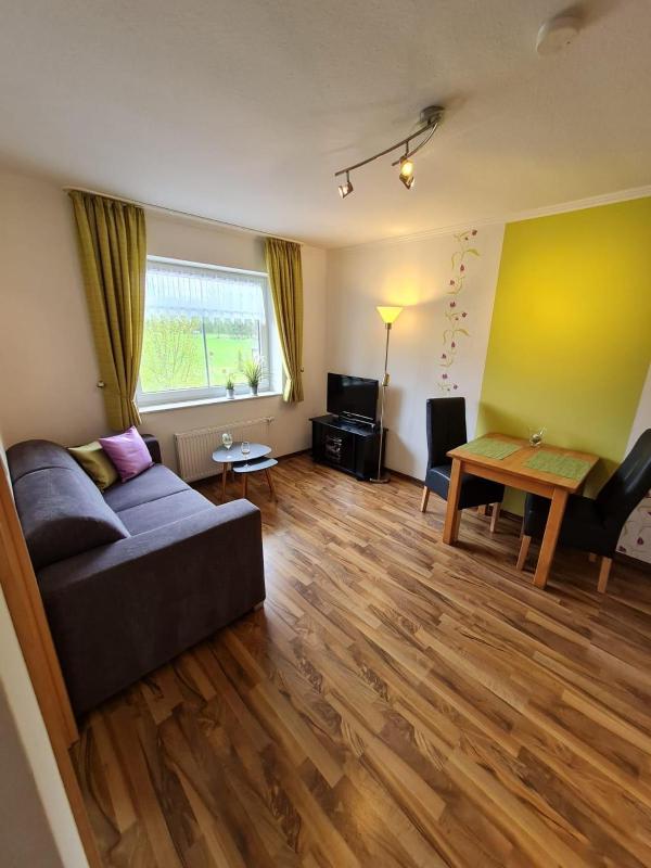 One-Bedroom Apartment image 1