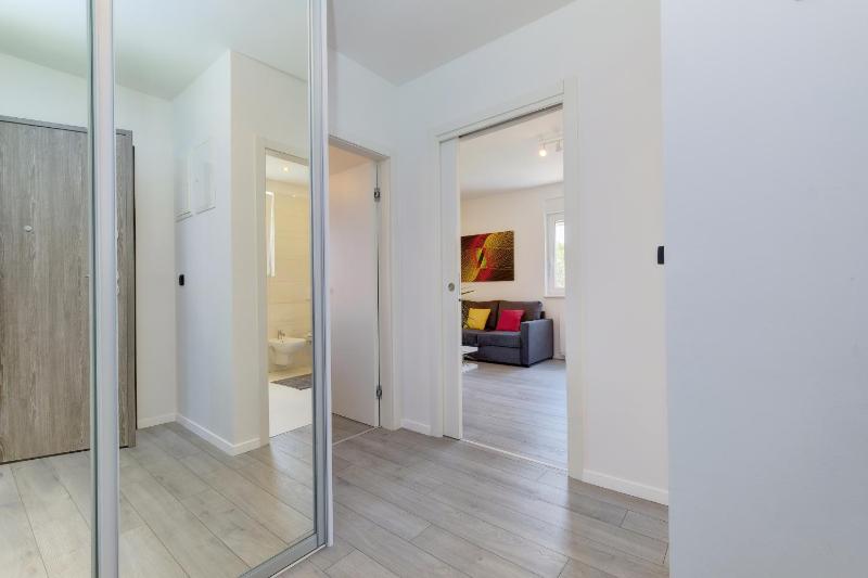 Deluxe Apartment image 2