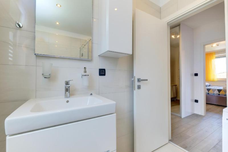 Deluxe Apartment image 3