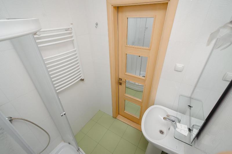Comfort Double Room image 4
