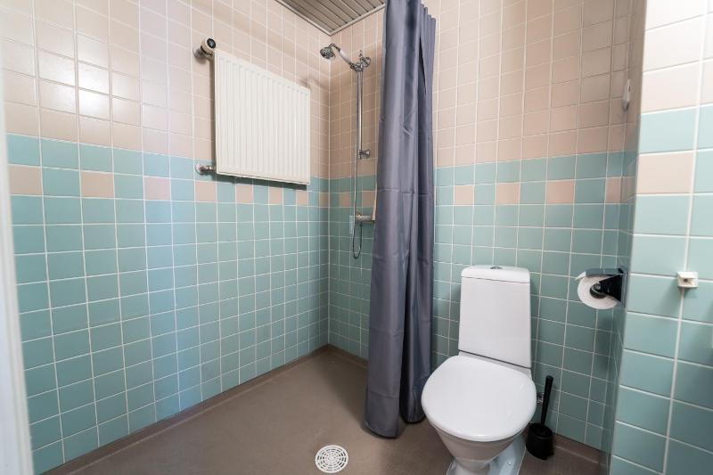 Manor Twin Room image 2