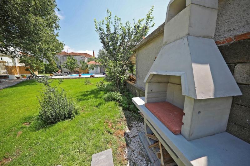 Apartment 877-2 - image 27