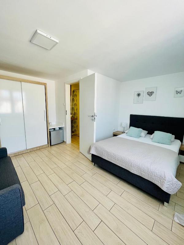 Pokoje i apartamenty Ula z pięknym ogrodem i śniadaniami - image 42