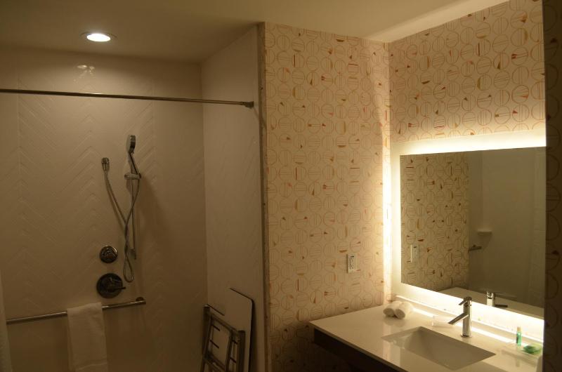 King Room - Mobility Access/Non-Smoking image 1