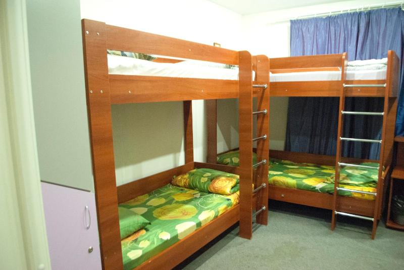 Bed in 6-Bed Dormitory Room image 3