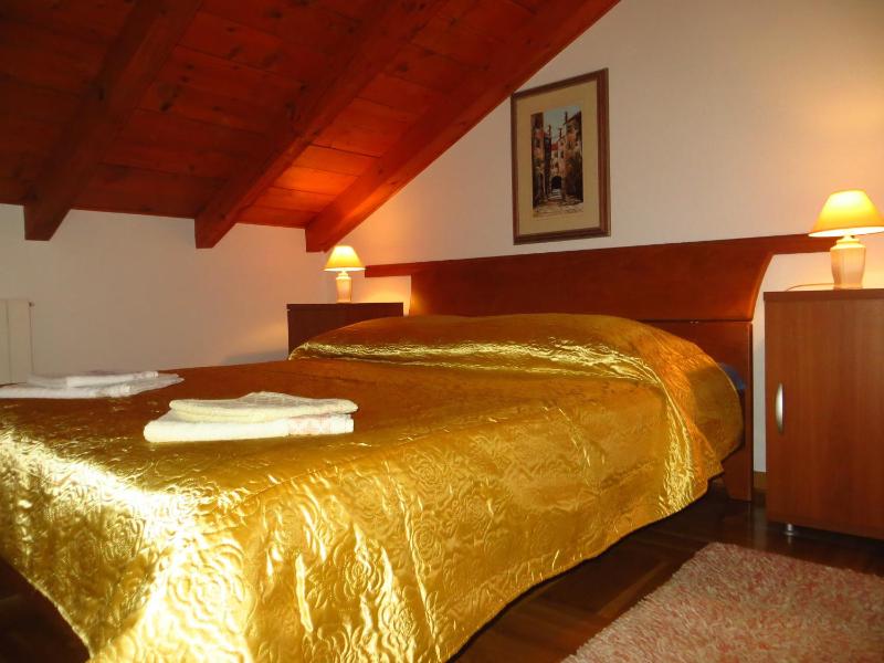 Two-Bedroom Apartment with Sea View (2 - 4 Adults) image 2