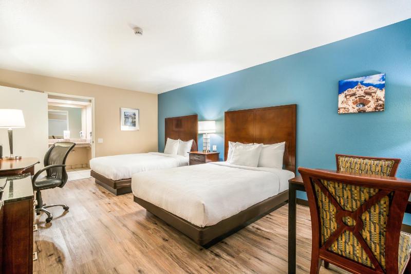 Double Room - Disability Access image 1