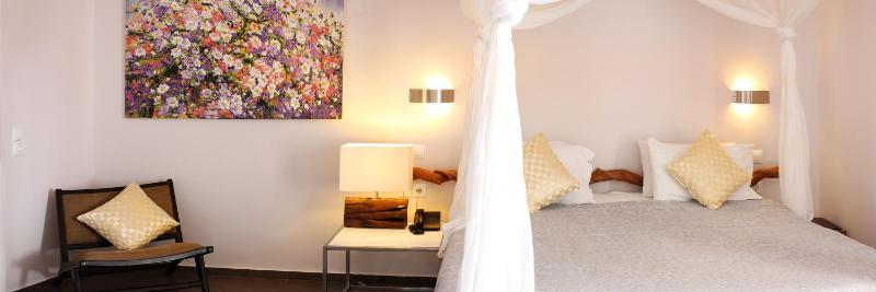Superior Double or Twin Room with Sea View image 3