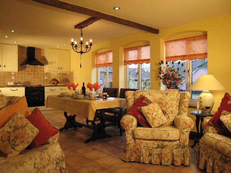 Wheelwrights Cottage image 3