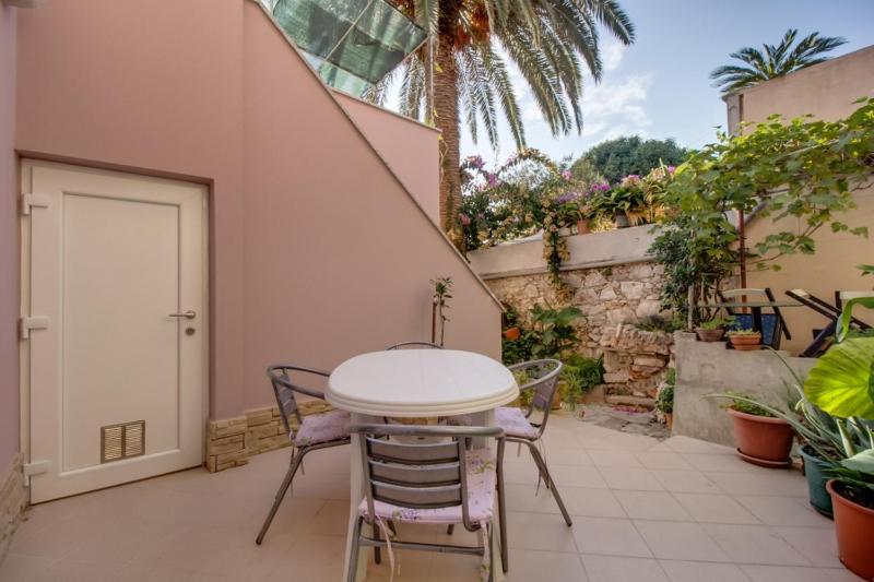 Apartment in Mali Lošinj with terrace air conditioning washing machine (3683-1) - image 5