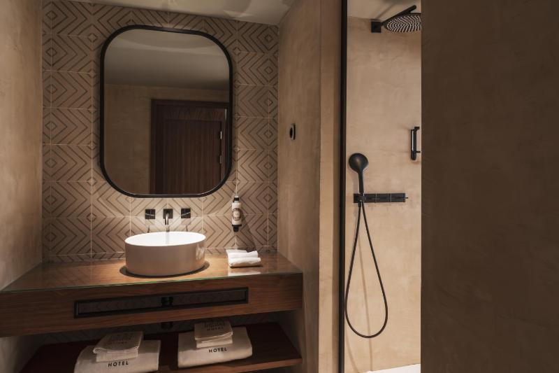 Fontinha Porto Trademark Collection by Wyndham - image 13