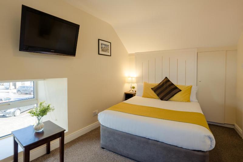 Deluxe Double Room with Sea View image 2