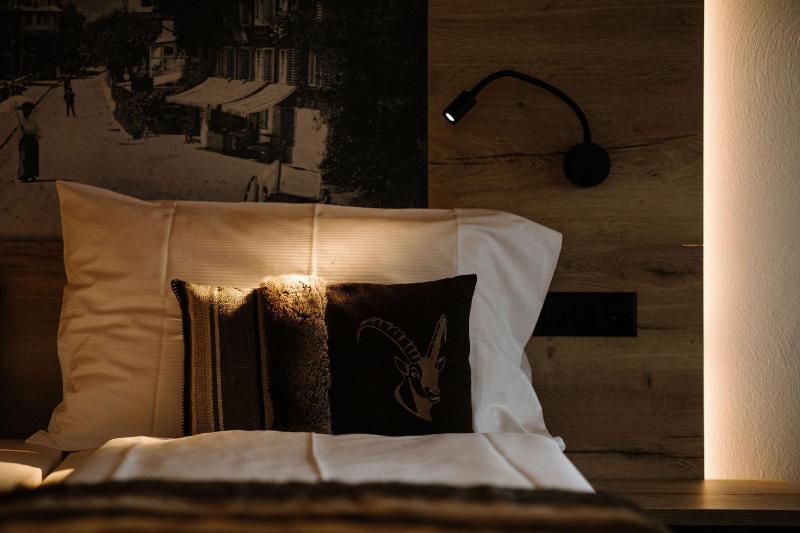 Double Room image 4