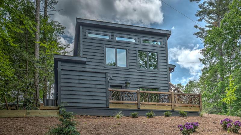 La Pequena Pecos - Modern Rustic Tiny Home along the River! | fire pit - image 9