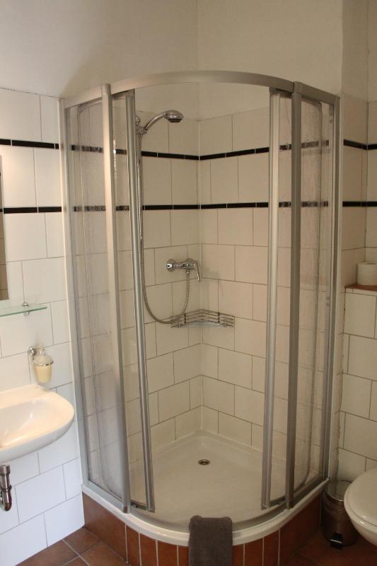 Double Room image 4