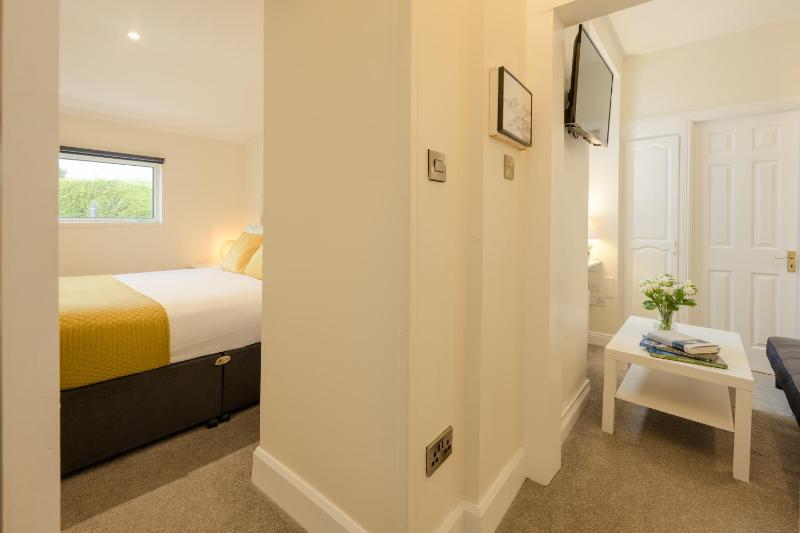 Deluxe Double Room image 1