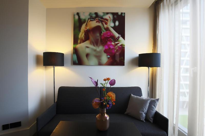 Hotel Amano Grand Central - image 3