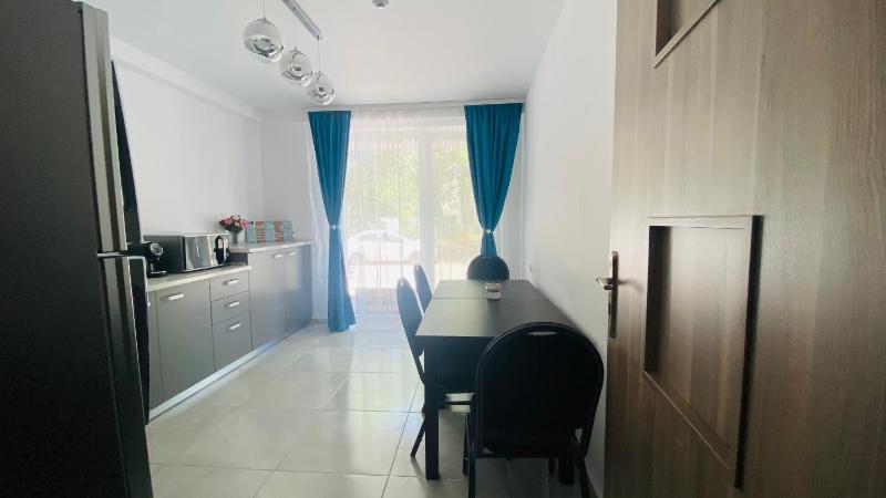 Deluxe Double Room with Balcony image 1