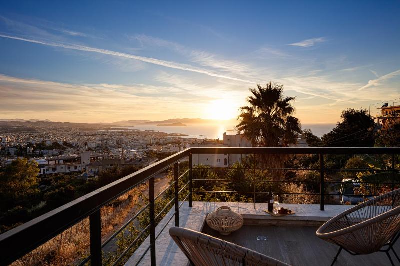 Villa City View - Heated Pool & Gym & Sauna - Majestic views - 5 min drive from center - image 23