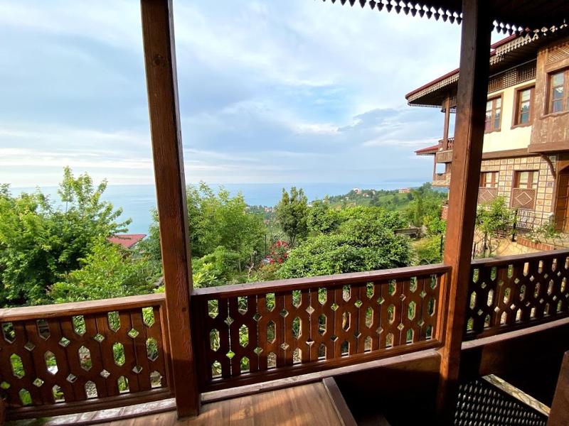 Suite with Sea View image 2