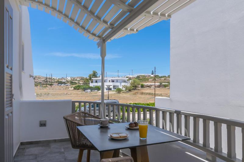 Double Room with Terrace image 3